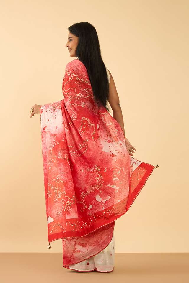 Red Pure Silk Cotton Embroidered Saree thumbnail image number null