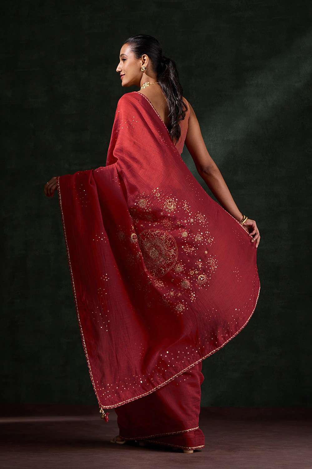Red Pure Silk Cotton Embroidered Saree image number null