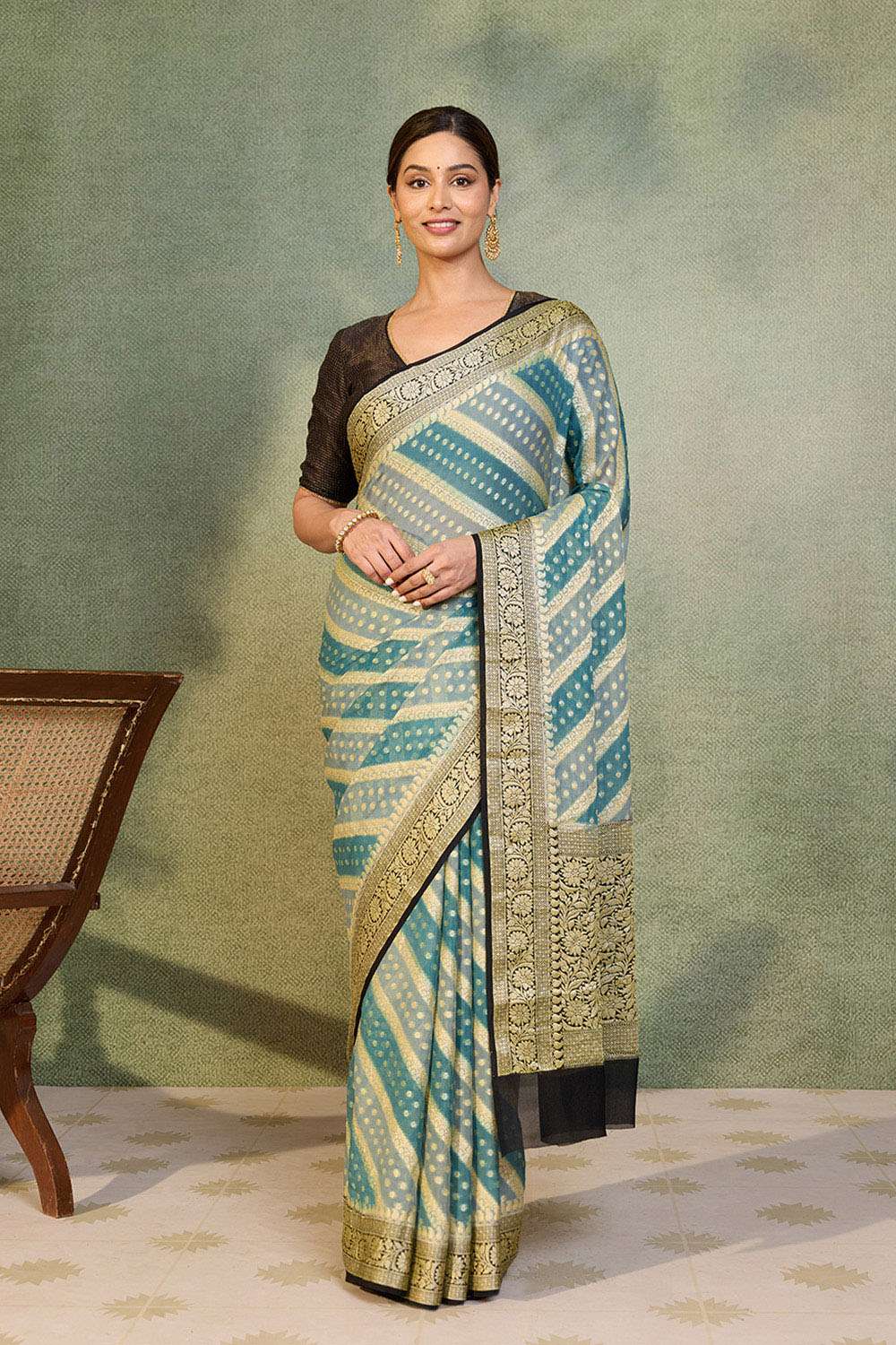 Blue Banaras Pure Silk Georgette Cutwork Saree image number null