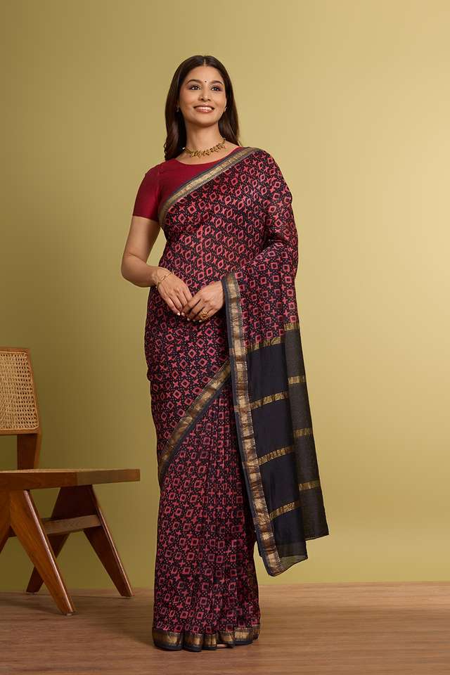 Black Pure Silk Cotton Batik Saree thumbnail image number null