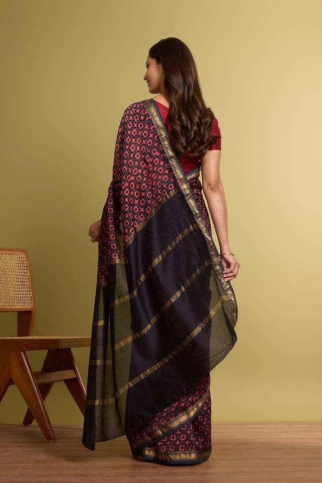 Black Pure Silk Cotton Batik Saree thumbnail image number null