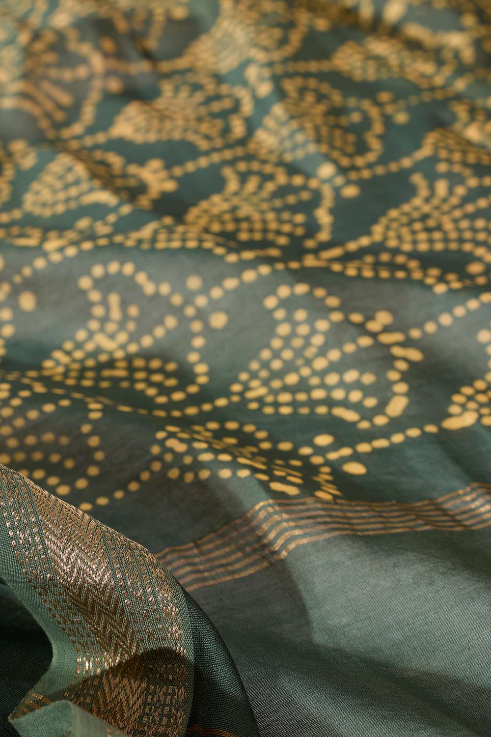 Dark Green Batik Pure Silk Cotton Ujjain Saree image number null