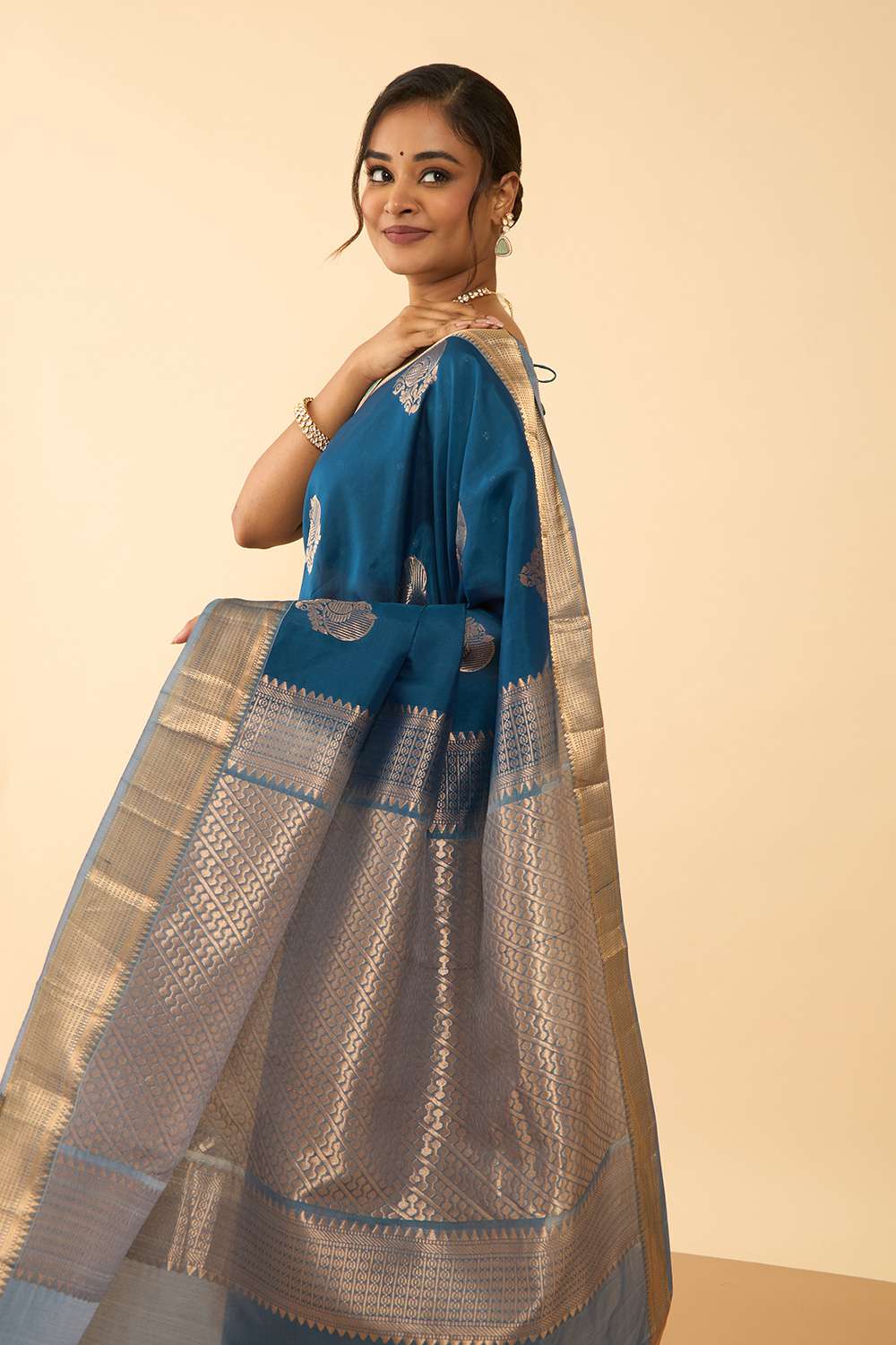 Dark Blue Woven Silk Viscose Saree image number null