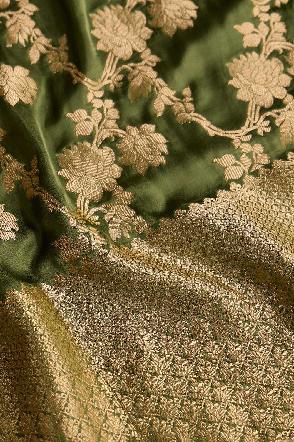 Green Woven Viscose Saree image number null