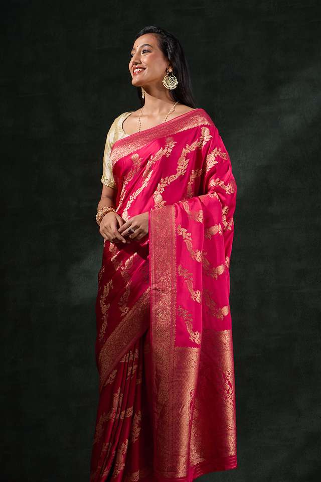 Red Woven Viscose Saree image number