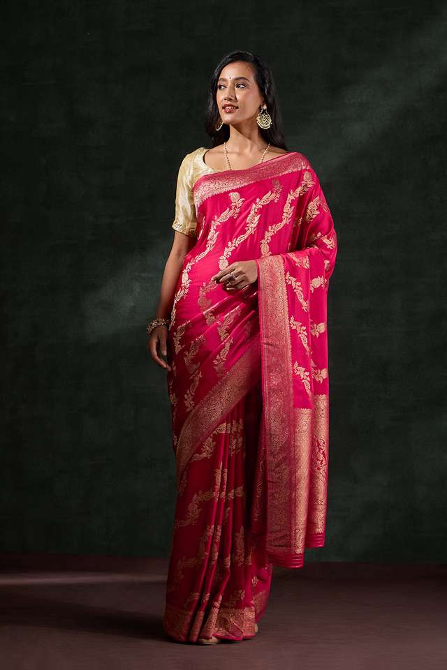 Red Woven Viscose Saree thumbnail image number null