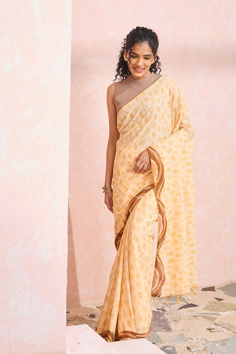 Light Yellow Bengal Screen Printed Pure Mulmul Cotton Saree image number null