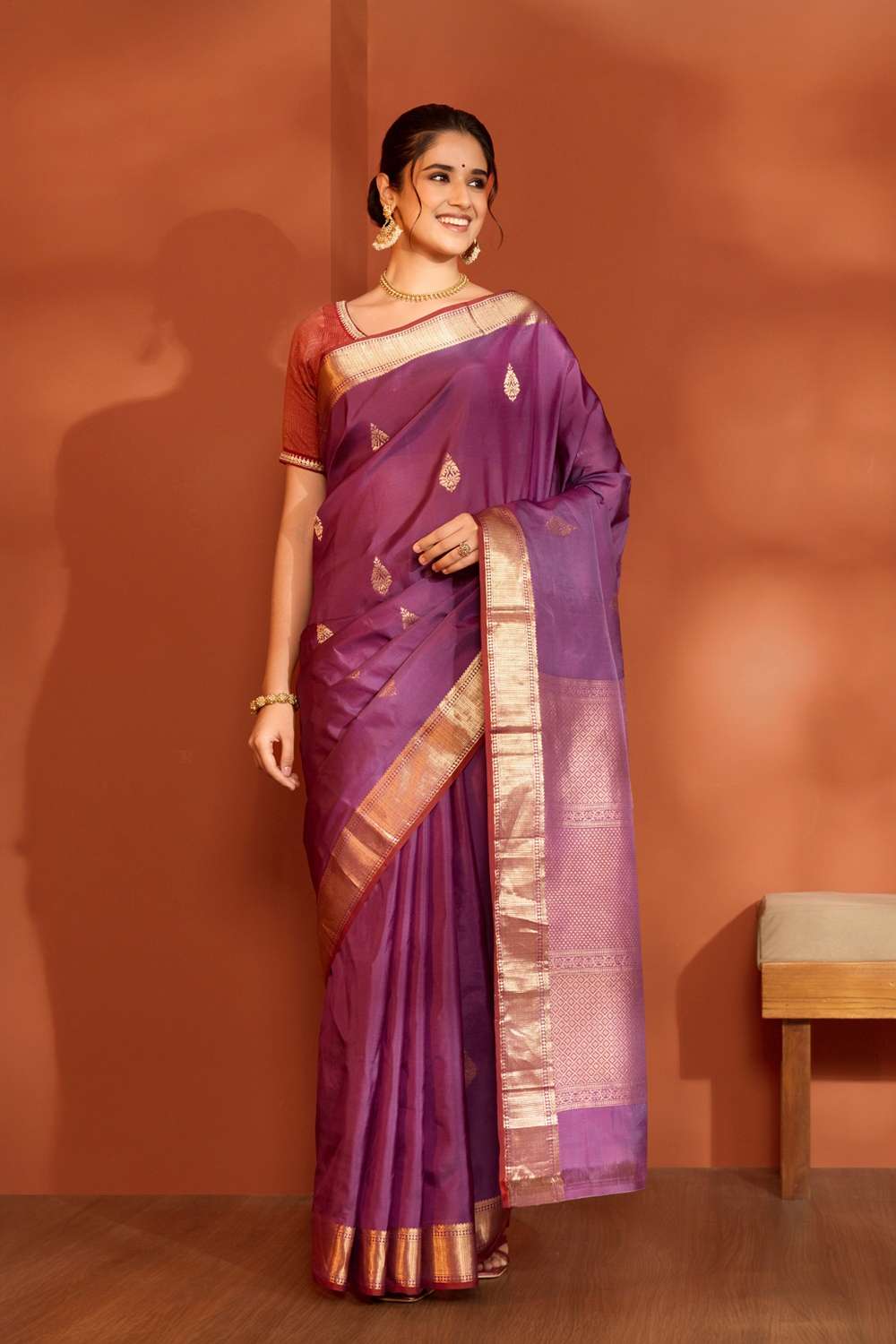 Violet Woven Apsara Silk Viscose Saree image number null