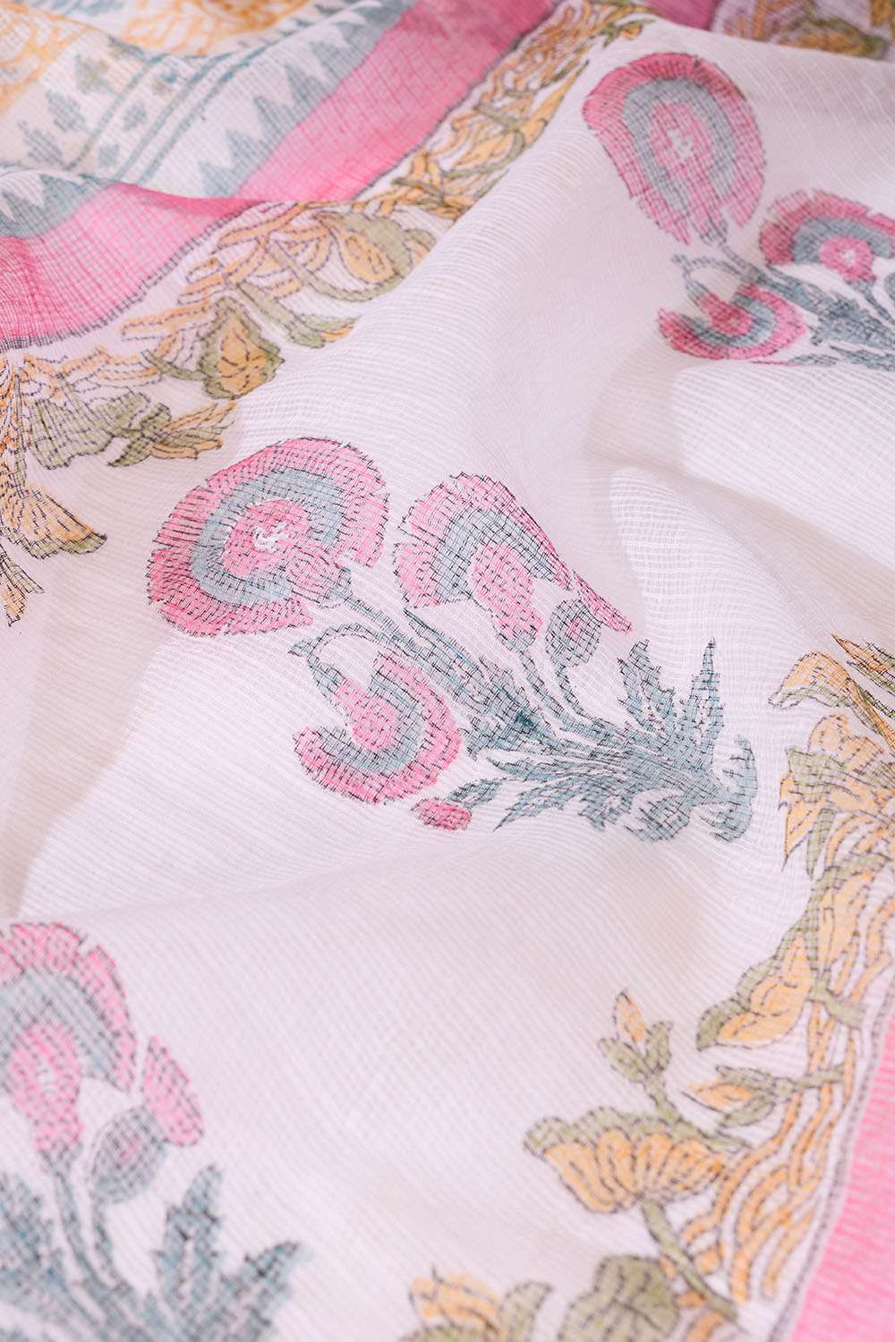 Off White Rajasthan Pure Cotton Kota Printed Sanganeri Saree image number null