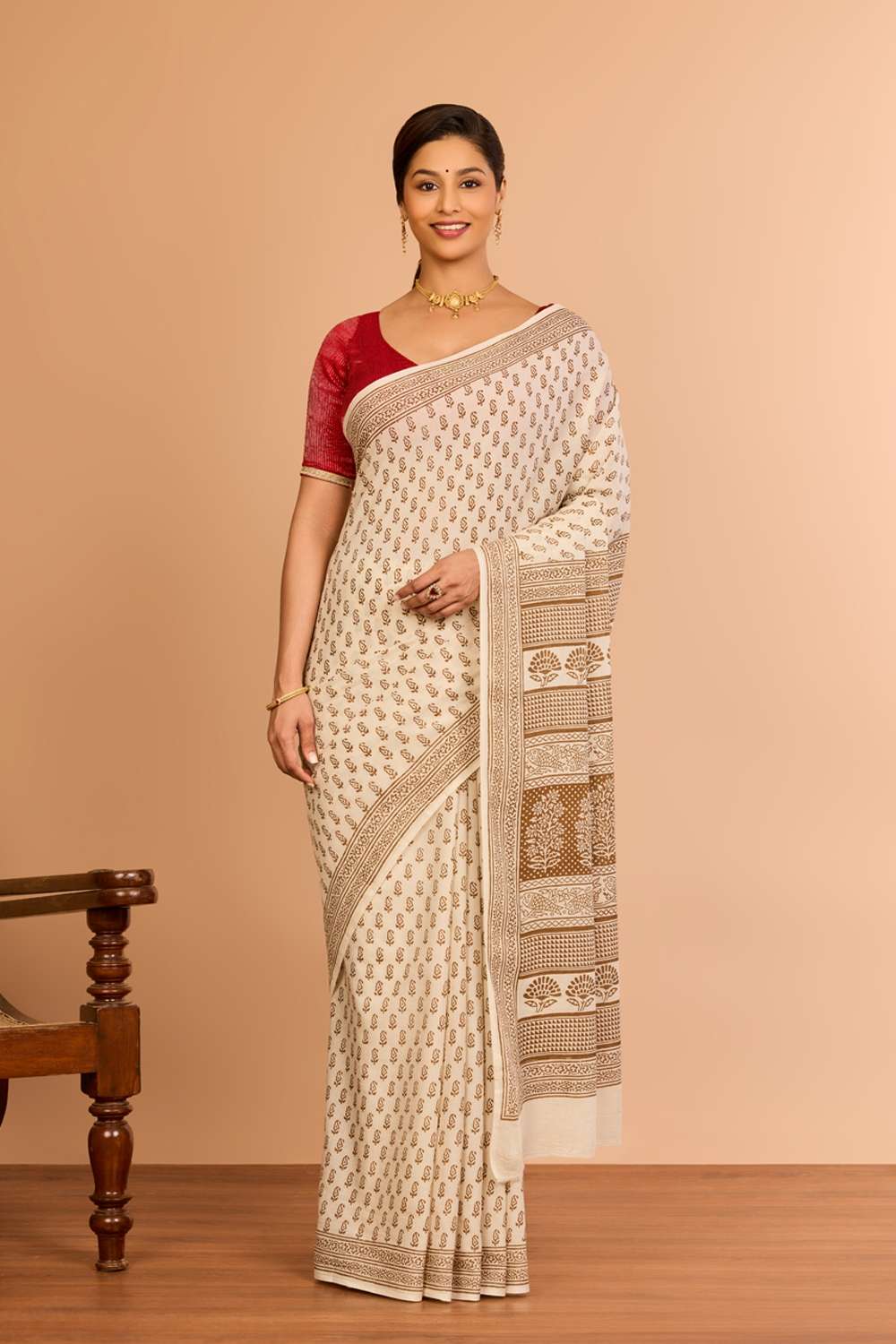 Off White Cotton Bagh Block Printed Saree image number null