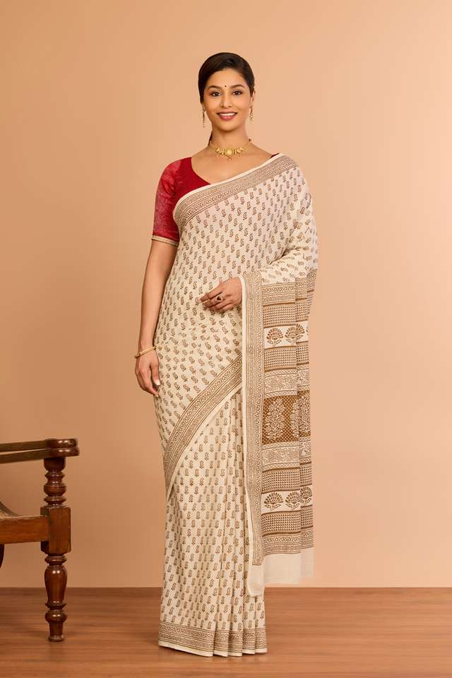 Off White Cotton Bagh Block Printed Saree thumbnail image number null