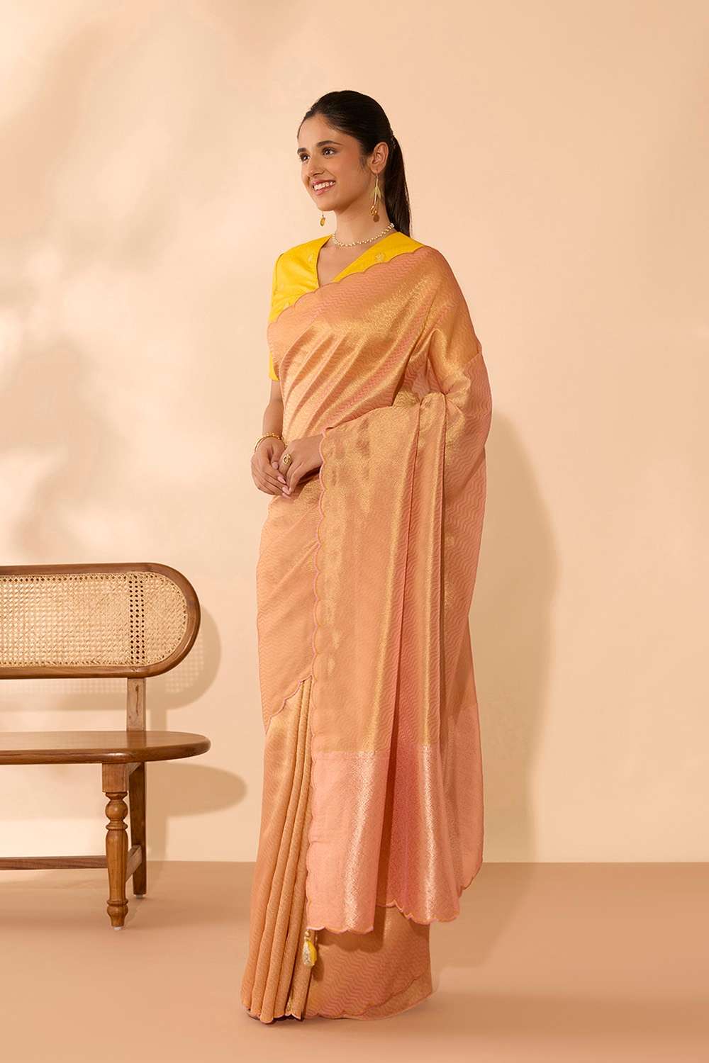 Pink Viscose Tissue Woven Saree image number null