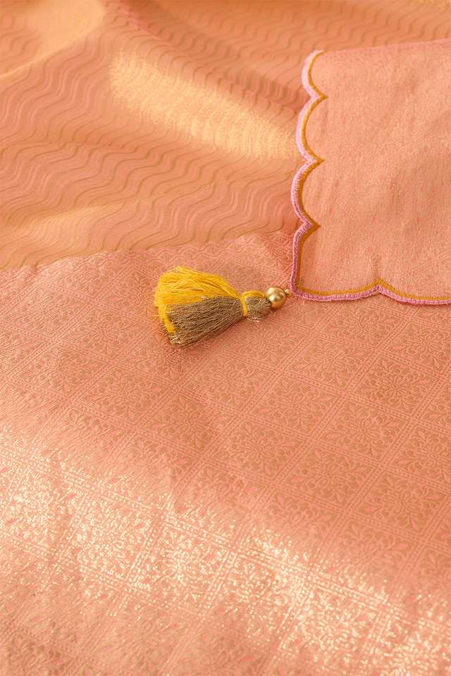 Pink Viscose Tissue Woven Saree thumbnail image number null
