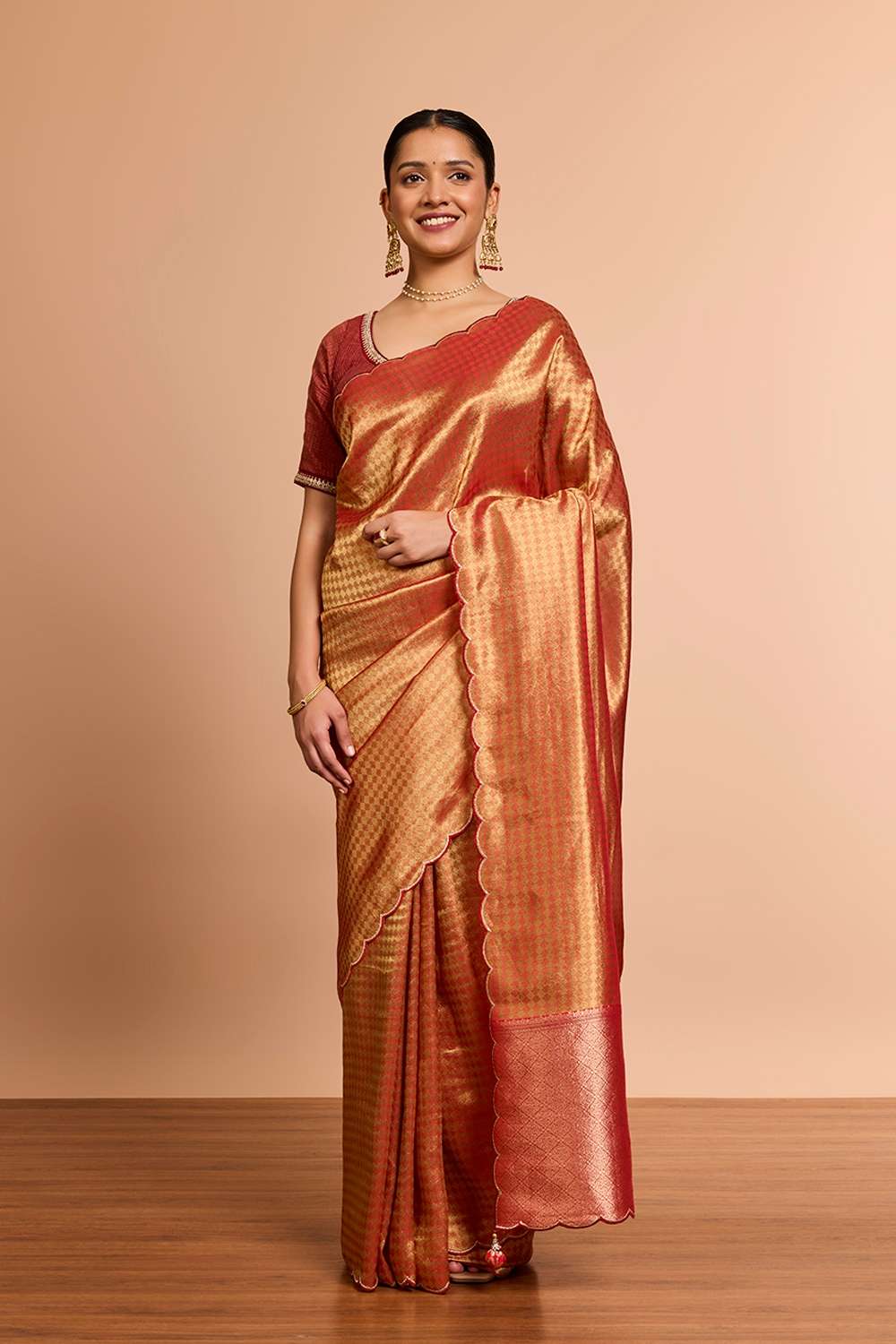 Red Woven Viscose Tissue Saree image number null