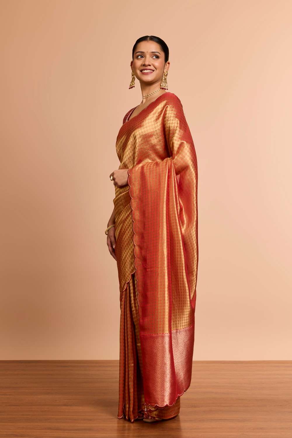 Red Woven Viscose Tissue Saree image number null