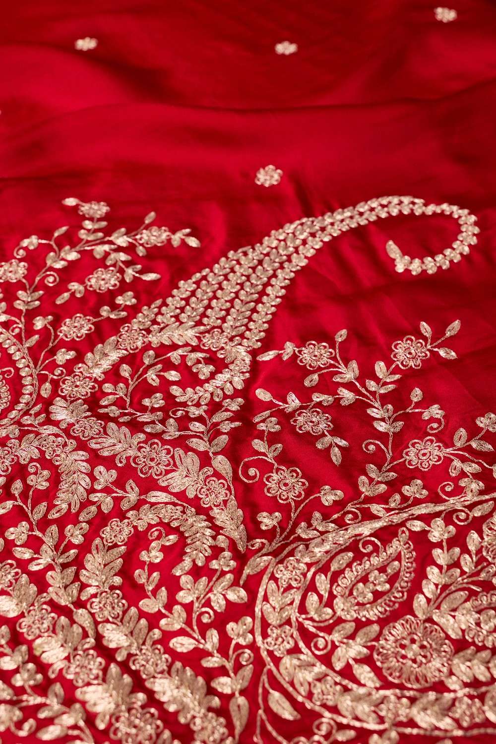 Red  Viscose Satin Embroidered Saree image number null