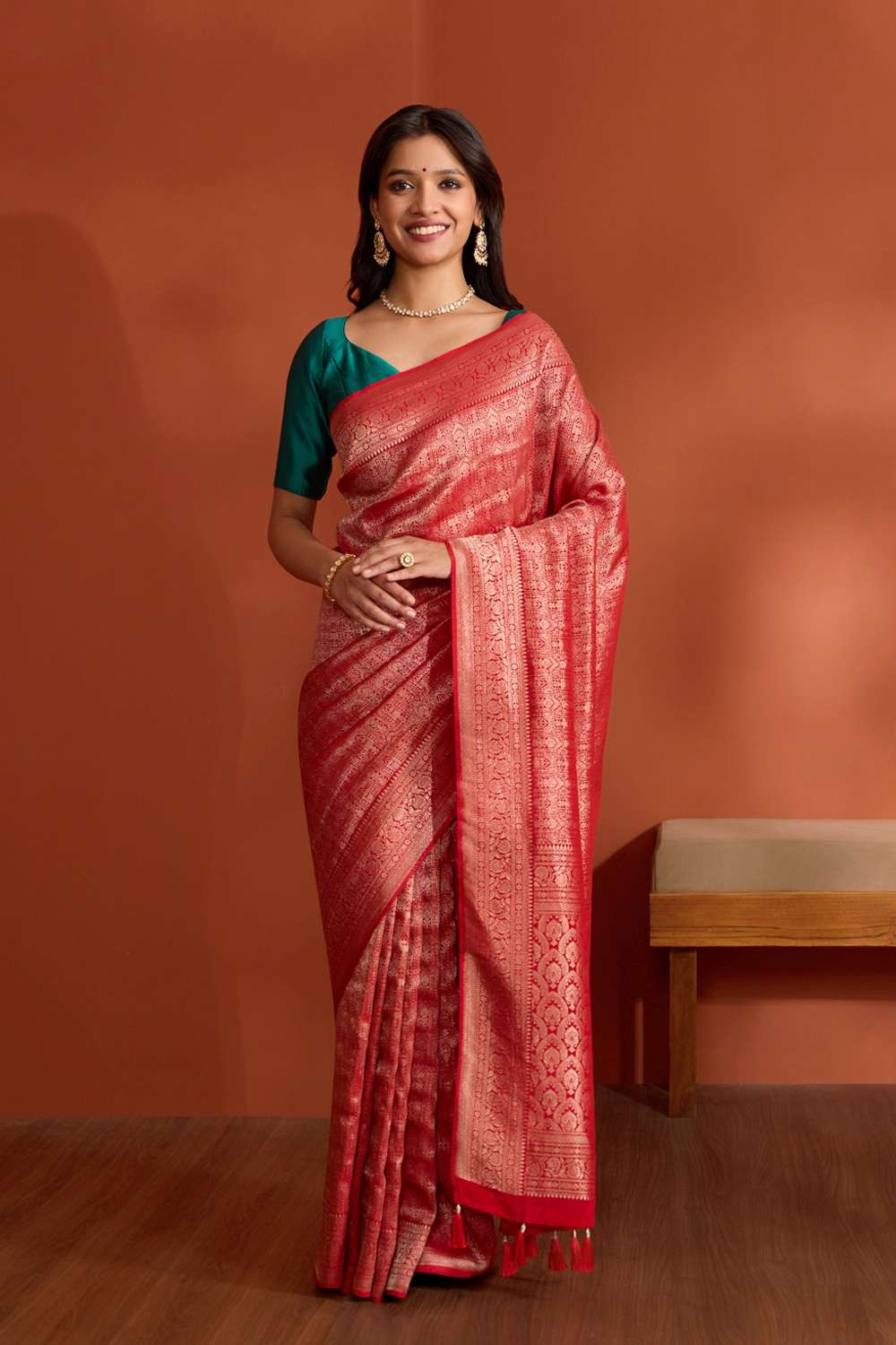 Red Viscose Crepe Woven Saree image number null