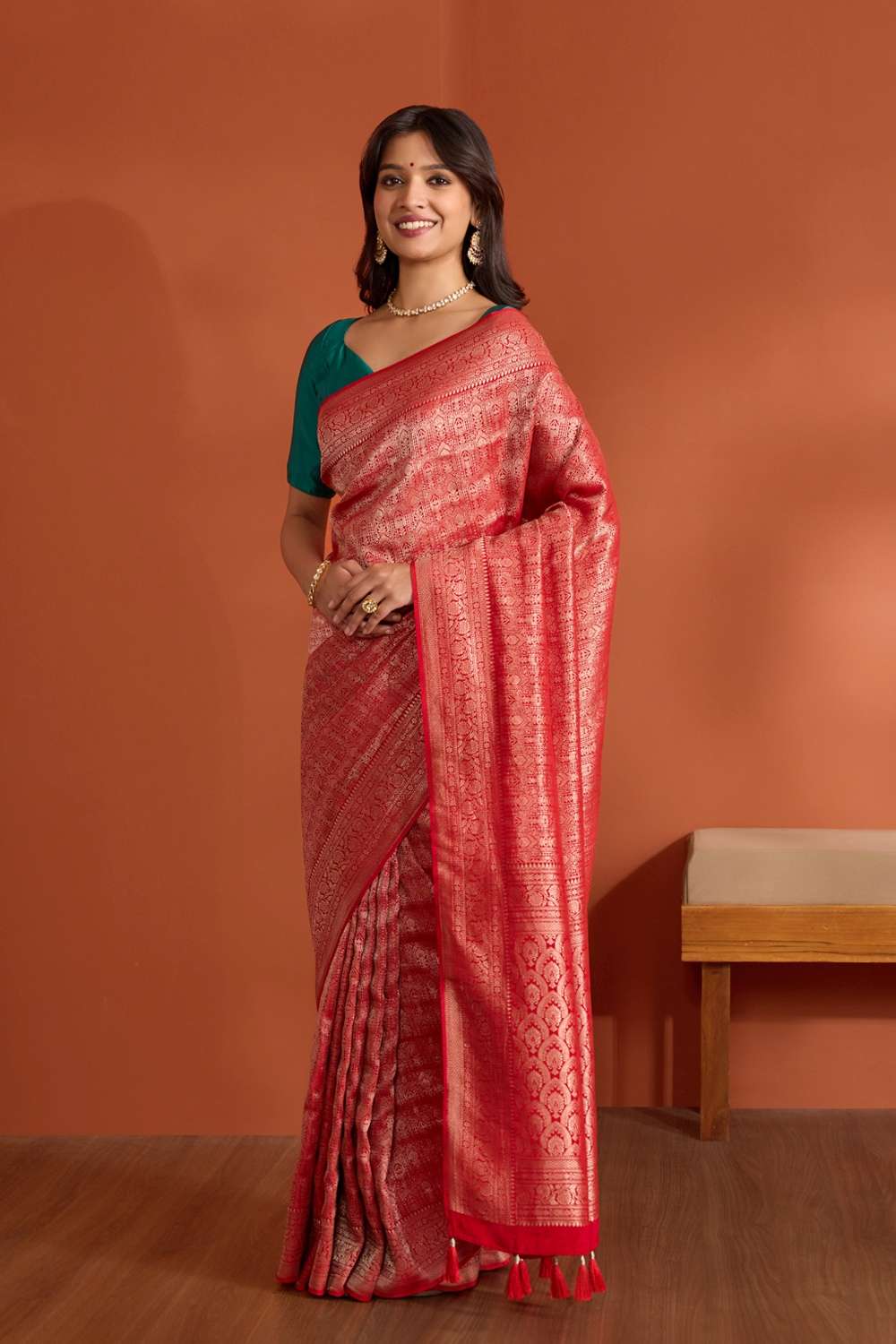 Red Viscose Crepe Woven Saree image number null
