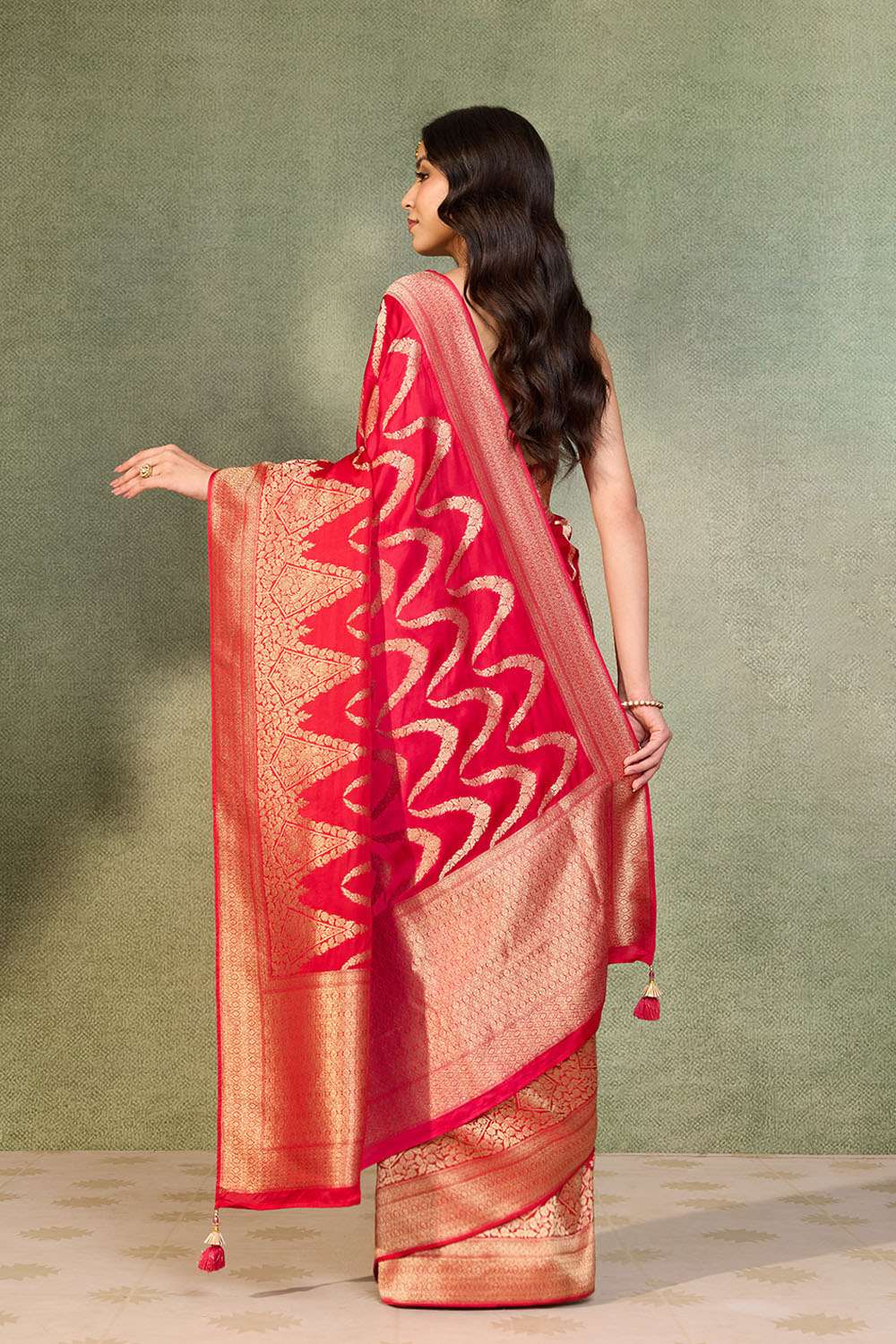 Red Viscose Satin Woven Saree image number null