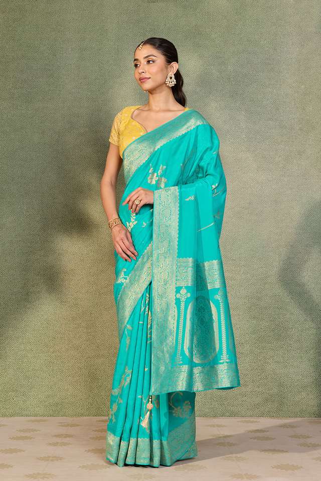 Blue Woven Pure Viscose Saree thumbnail image number null