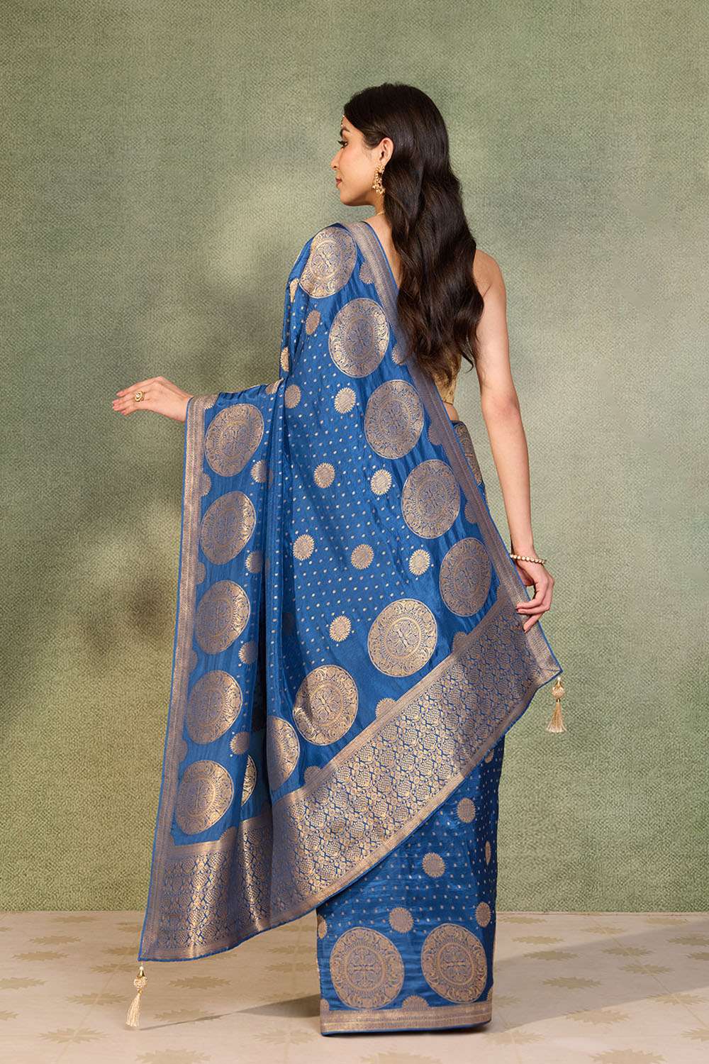 Blue Woven Pure Viscose Saree image number null