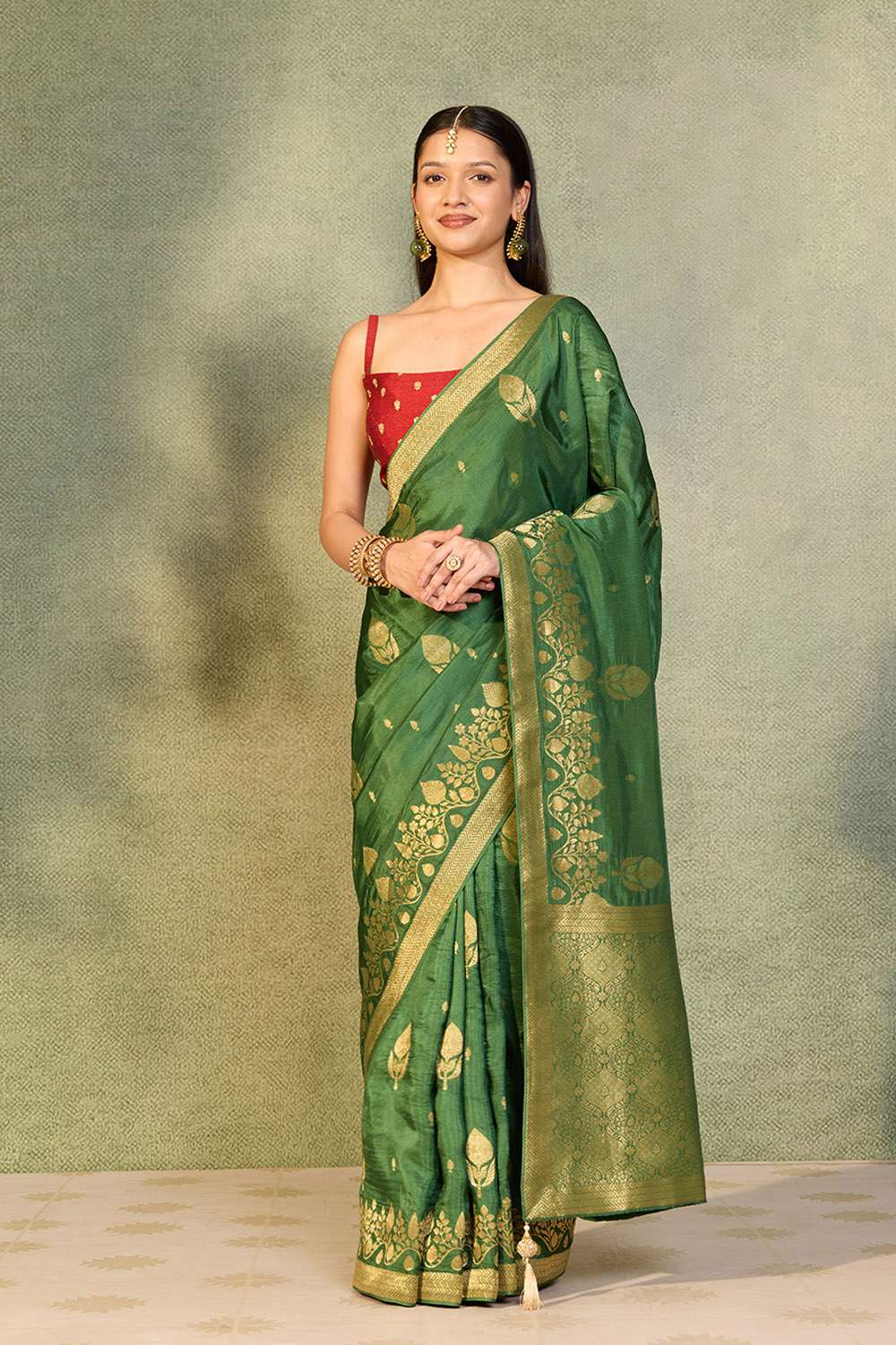 Green Woven Pure Viscose Saree image number null