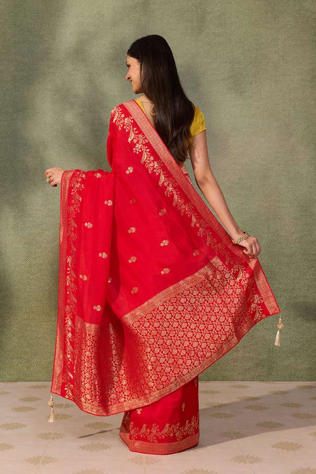 Red Woven Pure Viscose Saree thumbnail image number null