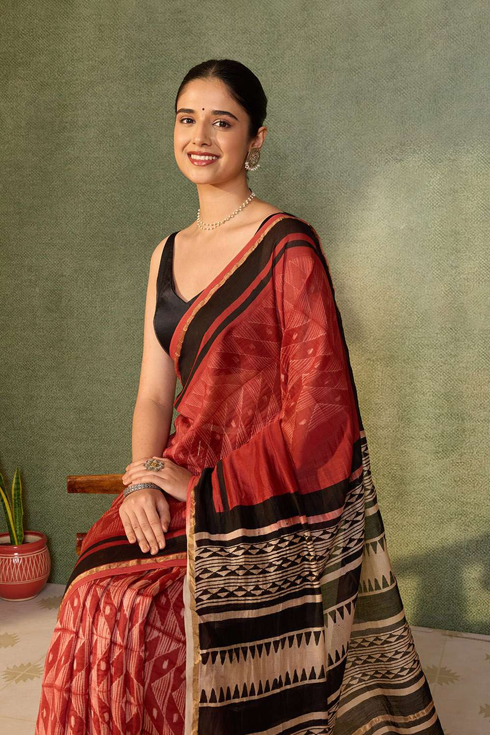 Dark Red Rajasthan Pure Silk Cotton Tie and Dye Shibori Saree image number null