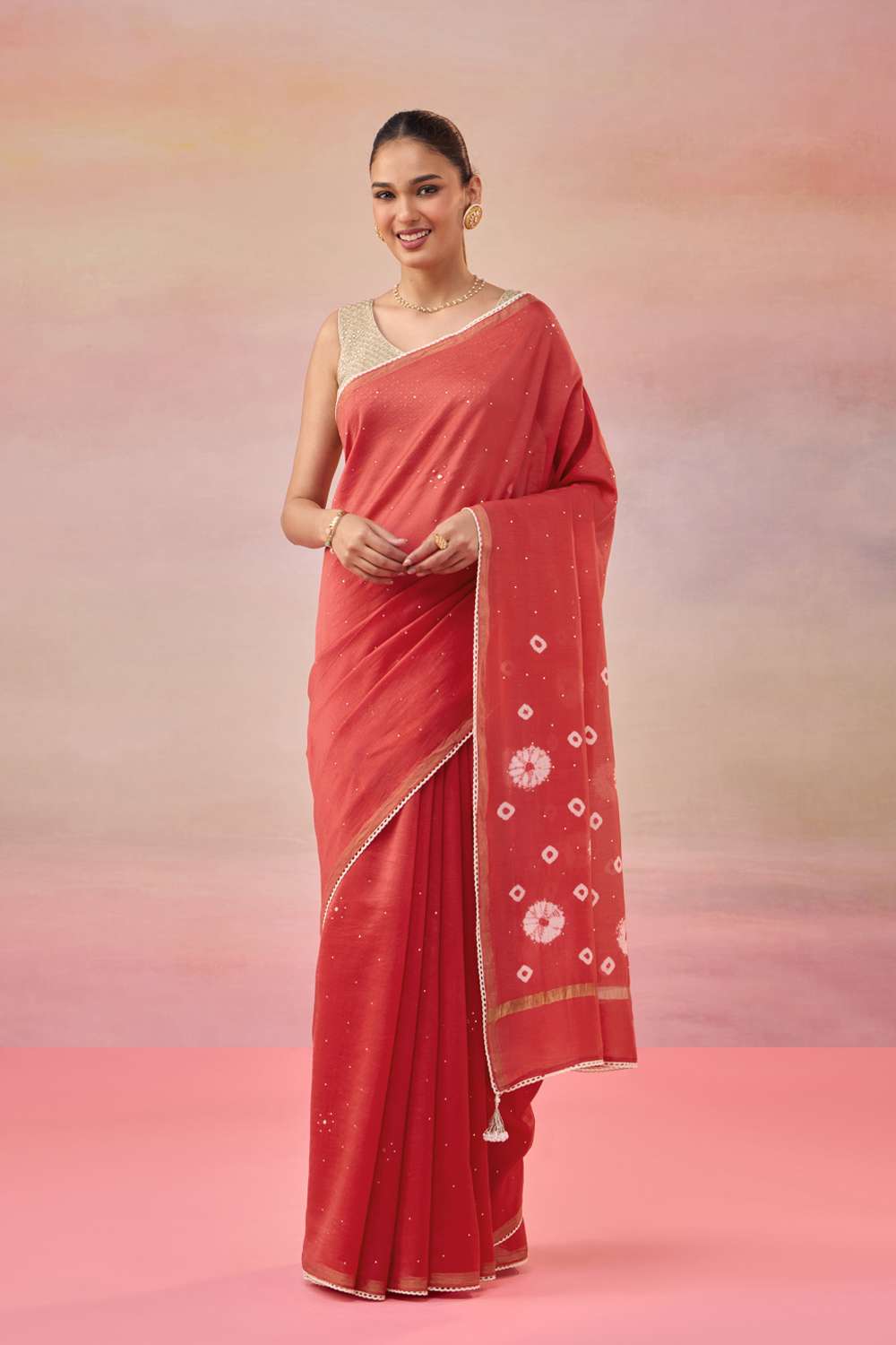 Red Gujarat Pure Silk Cotton Mukaish Saree image number null