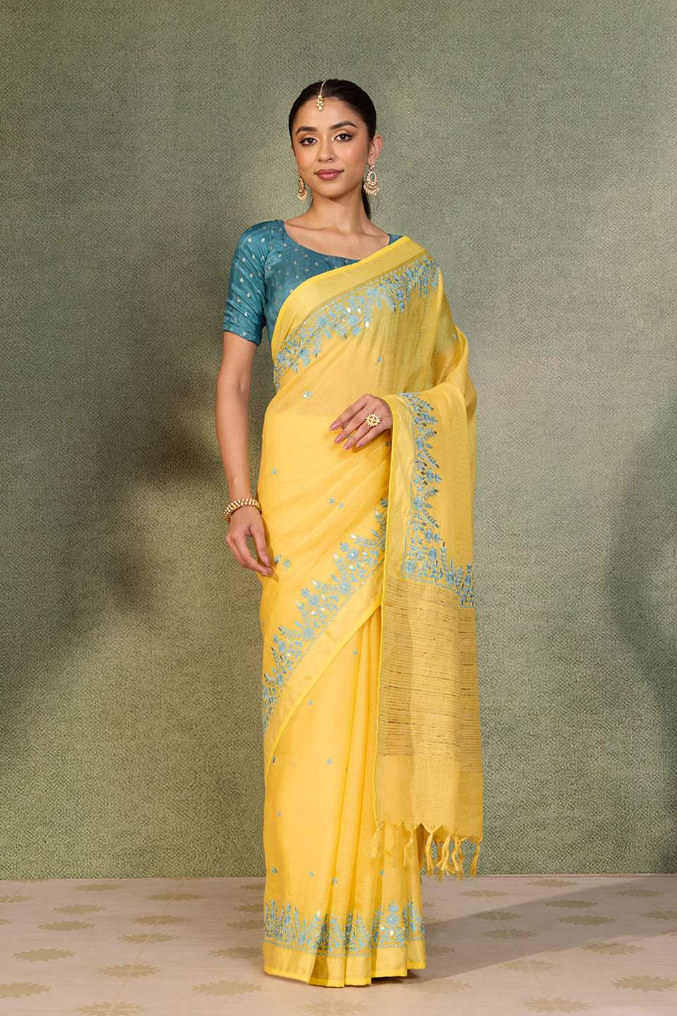 Yellow Embroidered Silk Viscose Saree