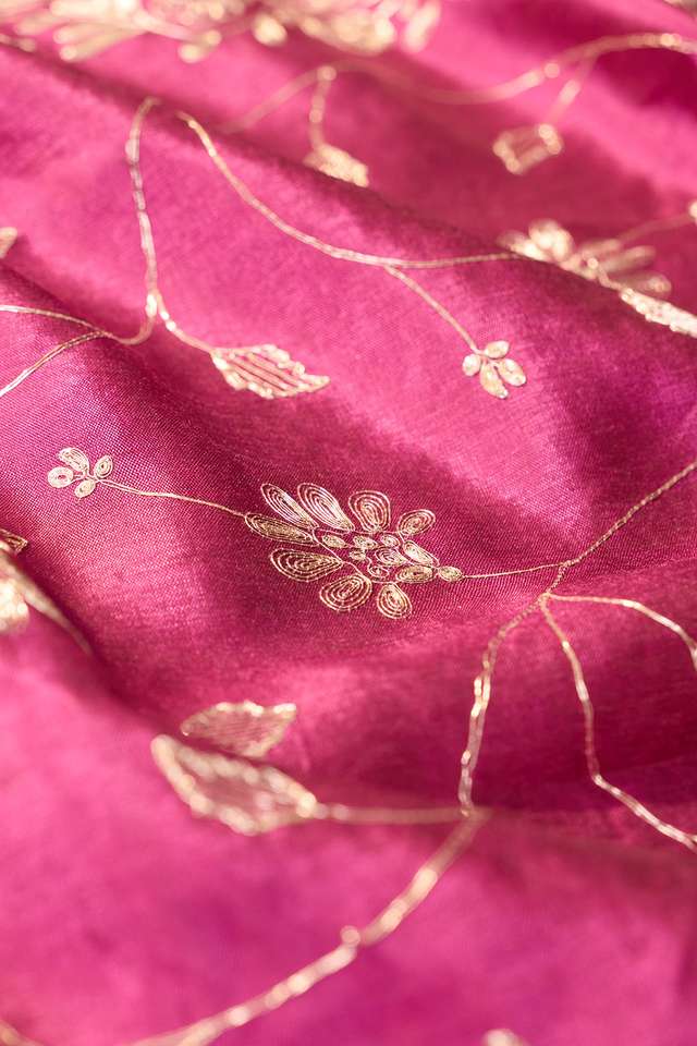 Purple Embroidered Silk Viscose Saree thumbnail image number null