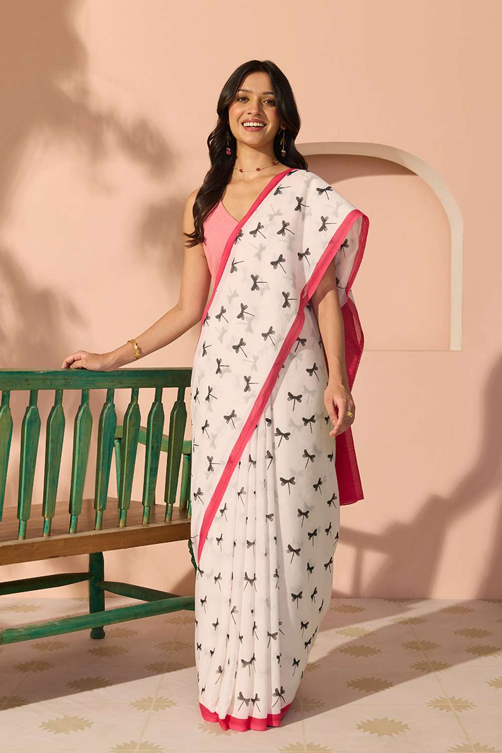 White Bengal Screen Printed Pure Cotton Mulmul Saree image number null