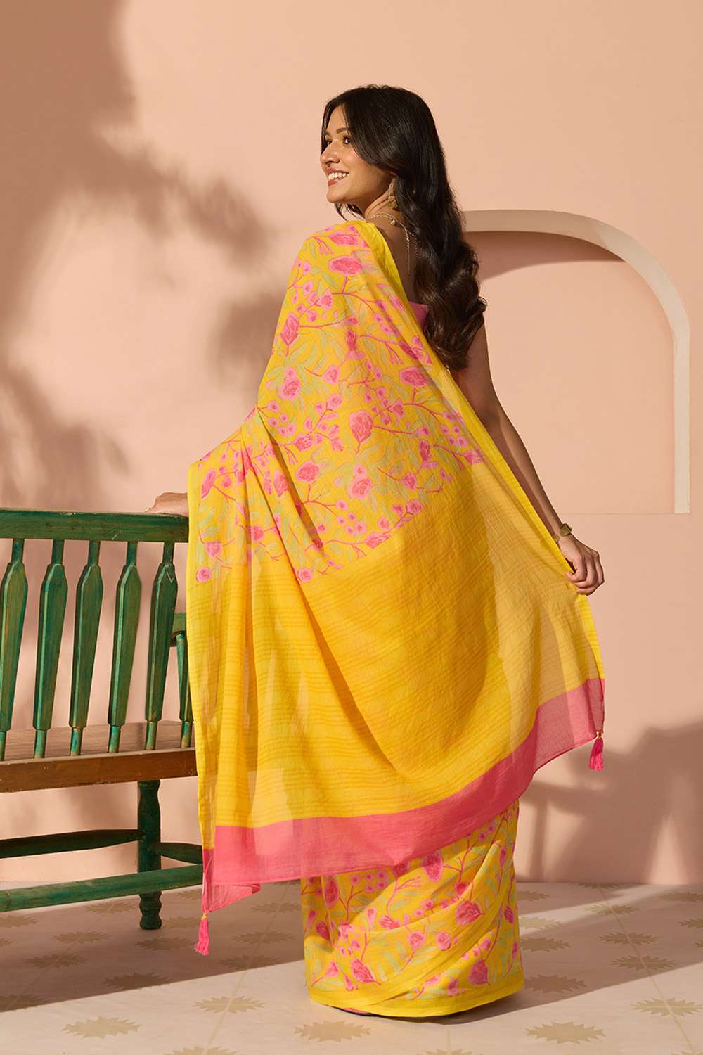 Yellow Bengal Screen Printed Pure Cotton Mulmul Saree image number null