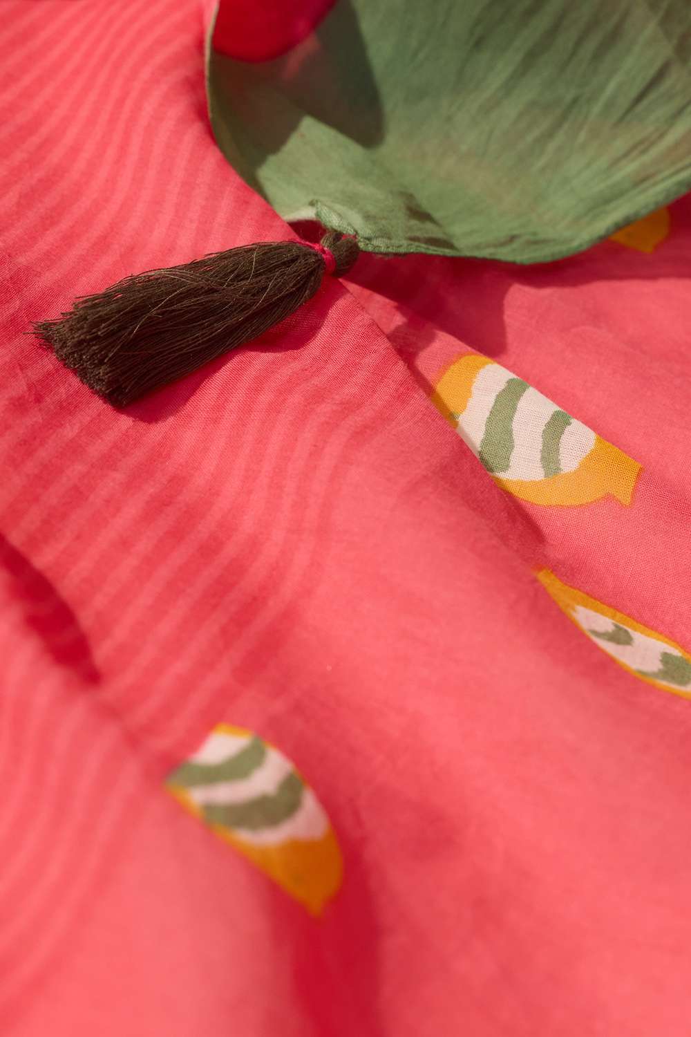 Pink Bengal Screen Printed Pure Cotton Mulmul Saree image number null