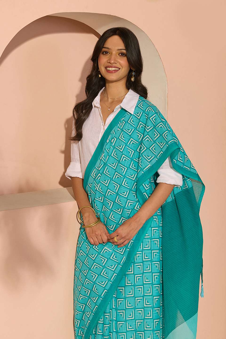 Blue Bengal Screen Printed Pure Cotton Mulmul Saree