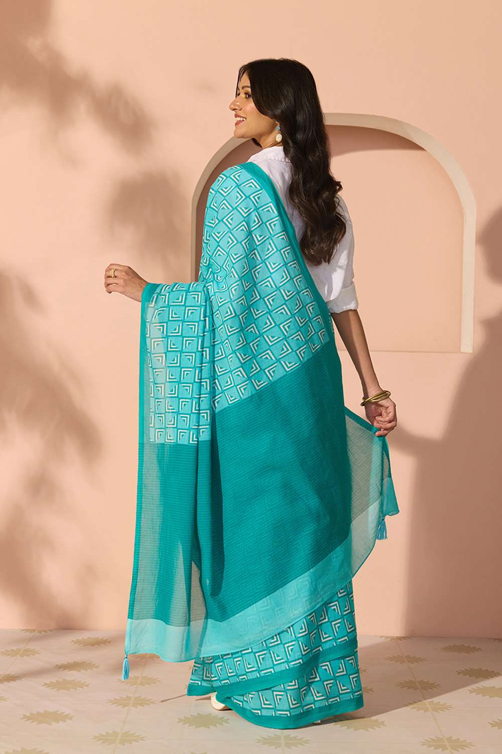 Blue Bengal Screen Printed Pure Cotton Mulmul Saree image number null