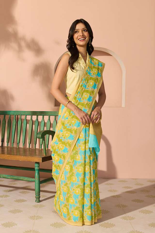 Green Bengal Screen Printed Pure Cotton Mulmul Saree thumbnail image number null