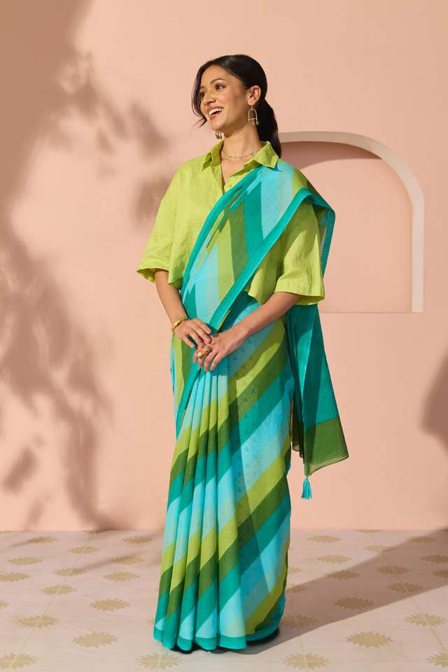 Blue Bengal Screen Printed Pure Cotton Mulmul Saree thumbnail image number null