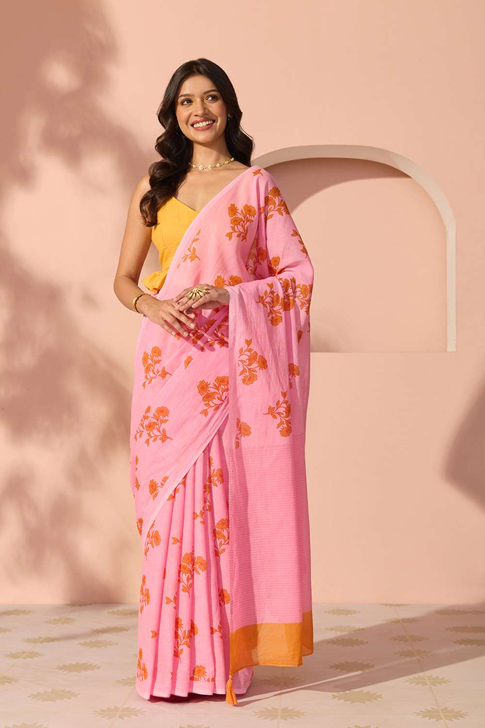 Pink Bengal Screen Printed Pure Cotton Mulmul Saree image number null