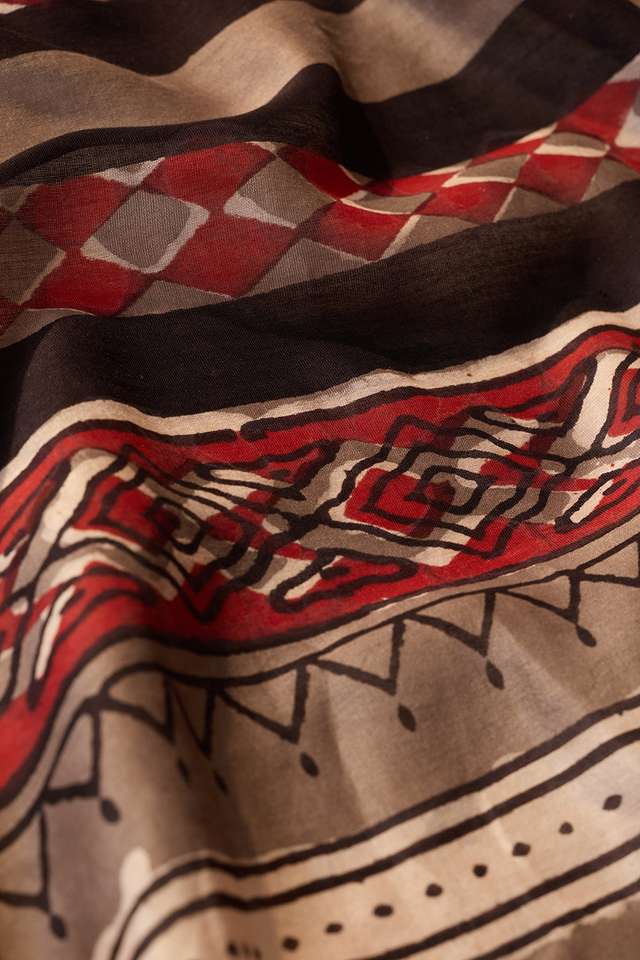 Grey Rajasthan Pure Silk Cotton Dabu Block Printed Saree thumbnail image number null