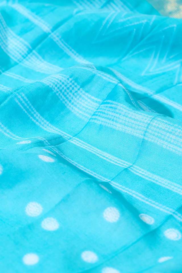 Blue Pure Silk Cotton Tie and Dye Shibori Saree thumbnail image number null