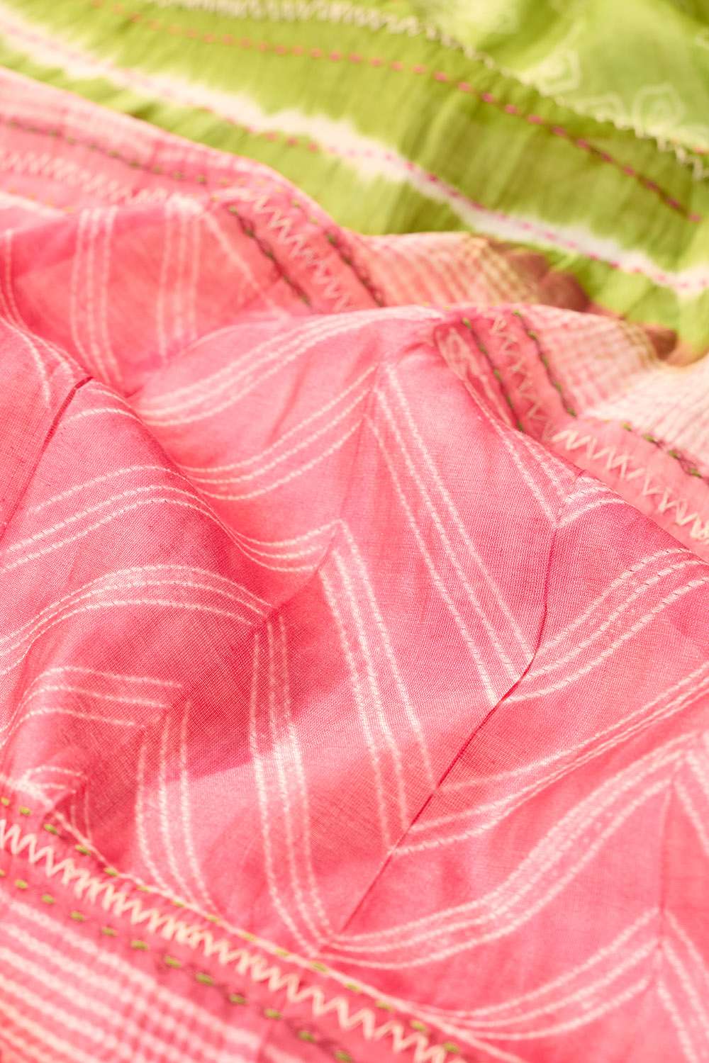 Green Pure Silk Cotton Tie and Dye Shibori Saree image number null