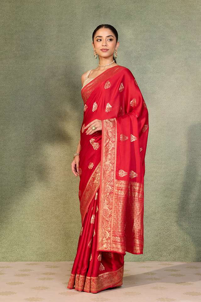 Red Woven Pure Viscose Saree thumbnail image number null