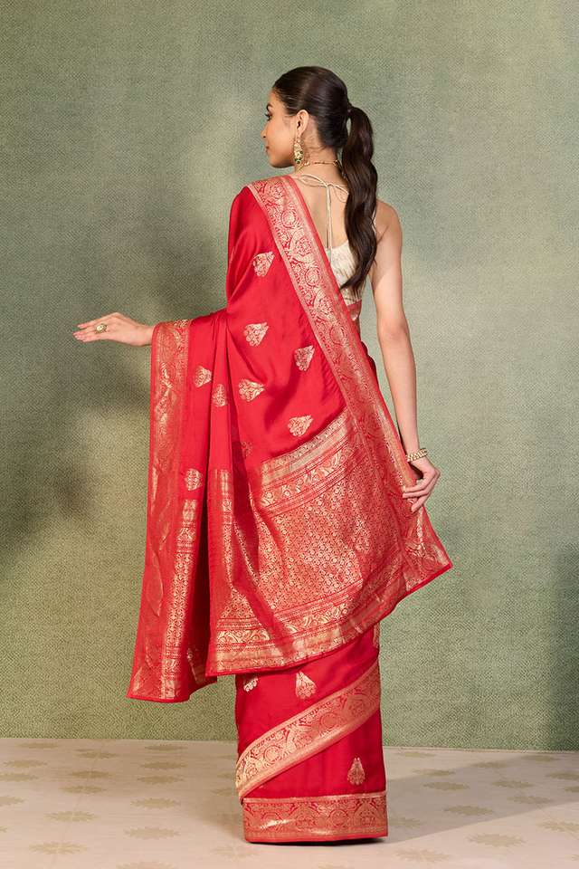 Red Woven Pure Viscose Saree thumbnail image number null