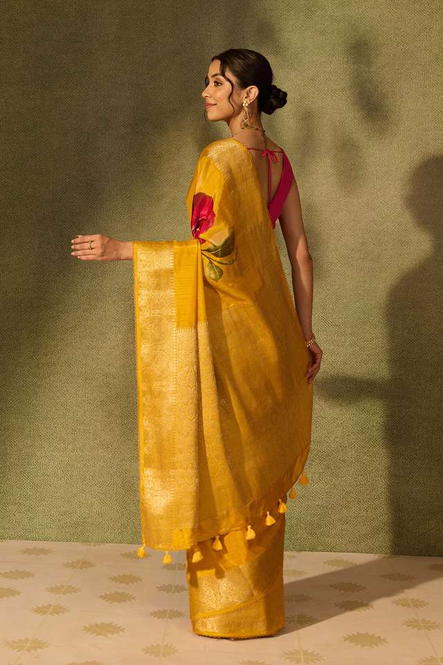 Yellow Pure Viscose Printed Saree thumbnail image number null