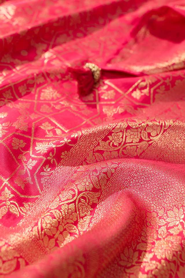 Dark Pink Woven Pure Viscose Saree thumbnail image number null