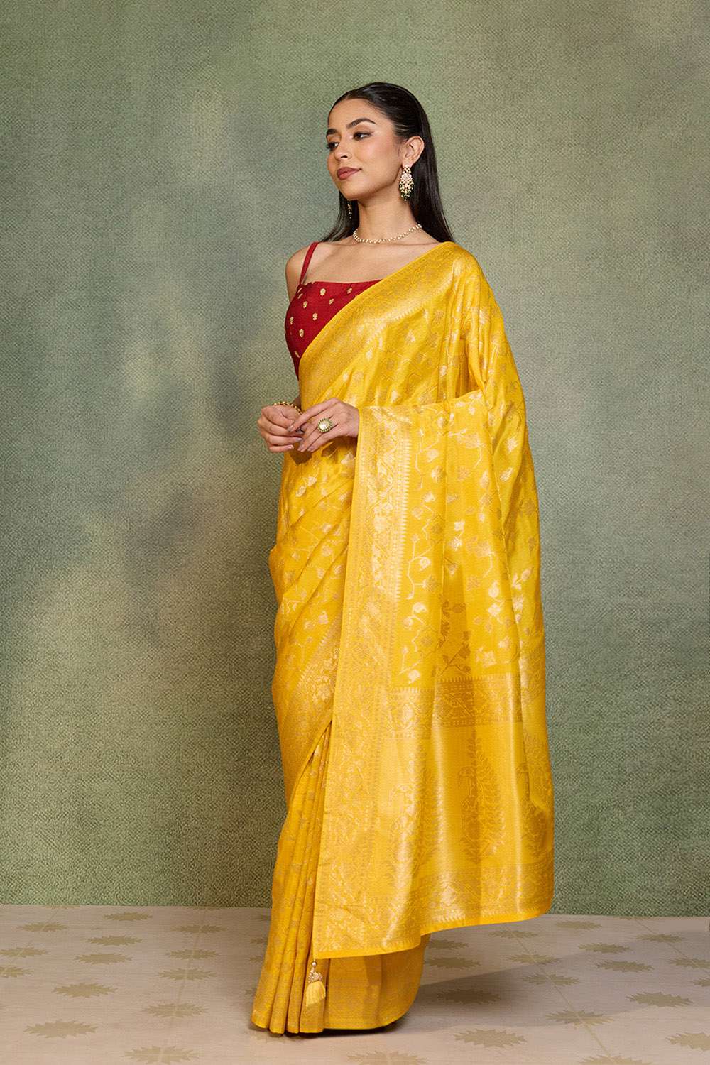 Yellow Woven Pure Viscose Saree image number null