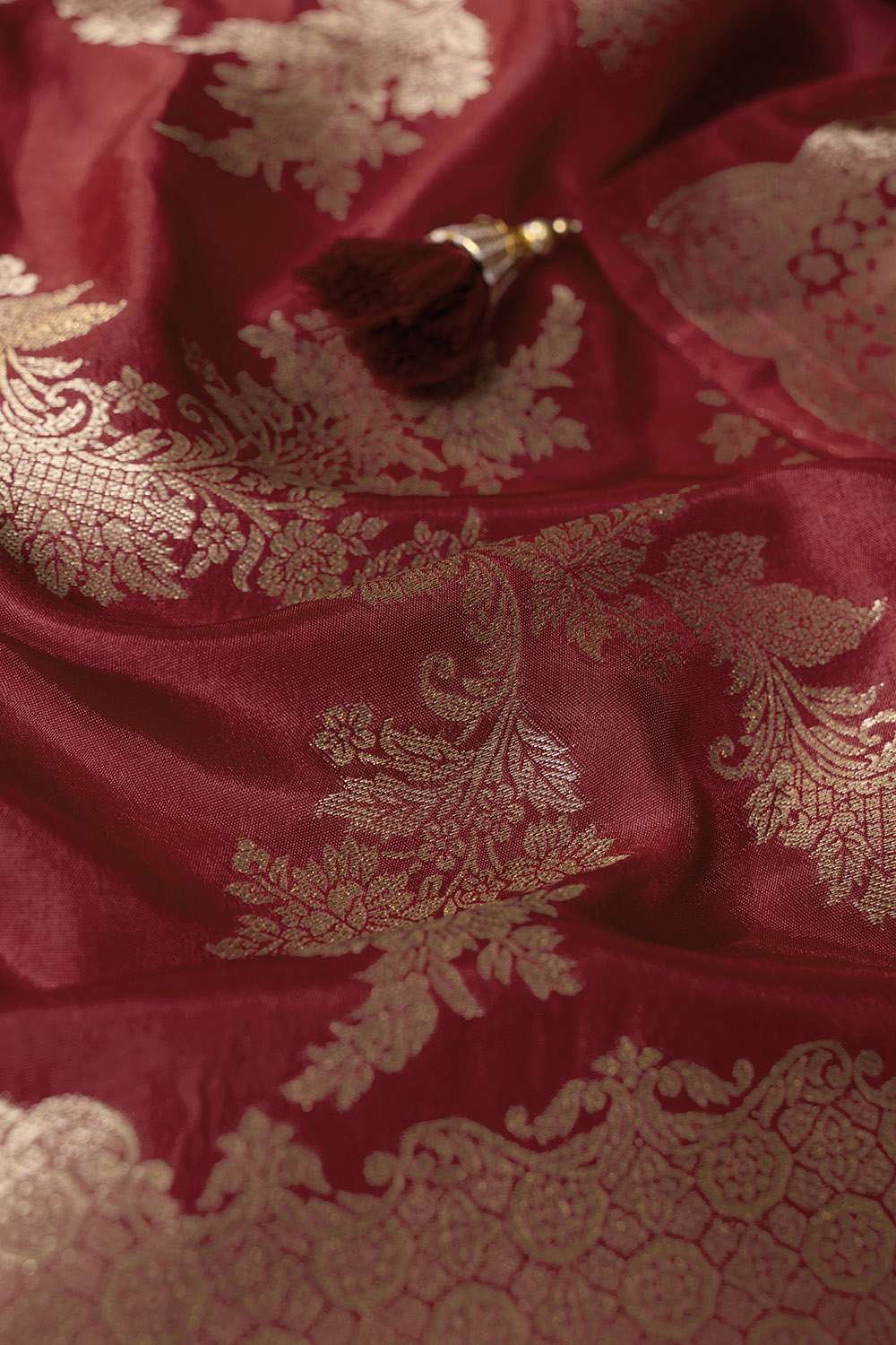 Dark Red Woven Pure Viscose Saree image number null
