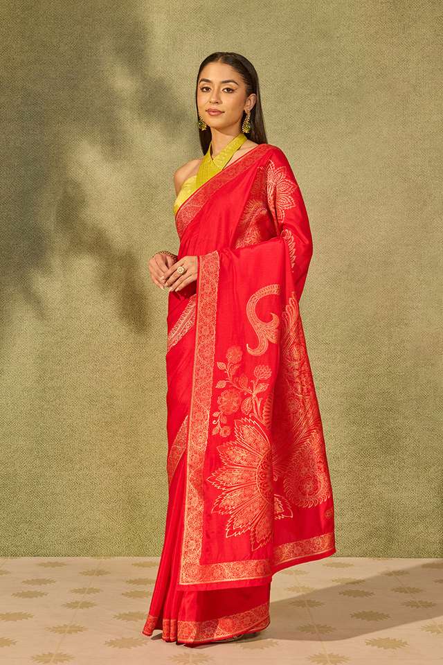 Red Woven Pure Viscose Saree thumbnail image number null