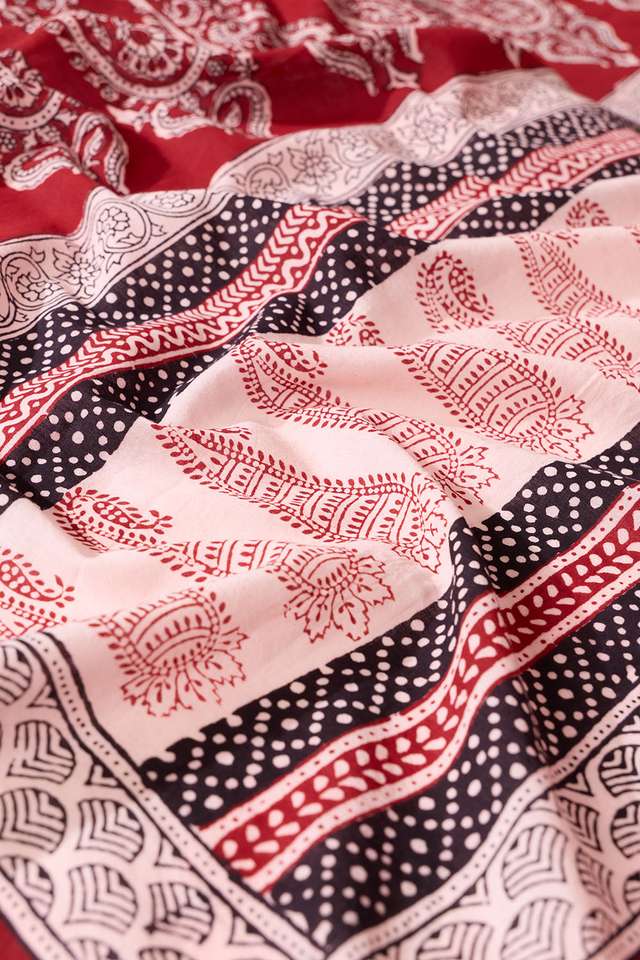 Red Bagh Block Printed Pure Cotton Saree thumbnail image number null